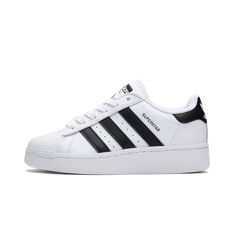 tv reclame van adidas sneakers|Stijlvolle Superstar.